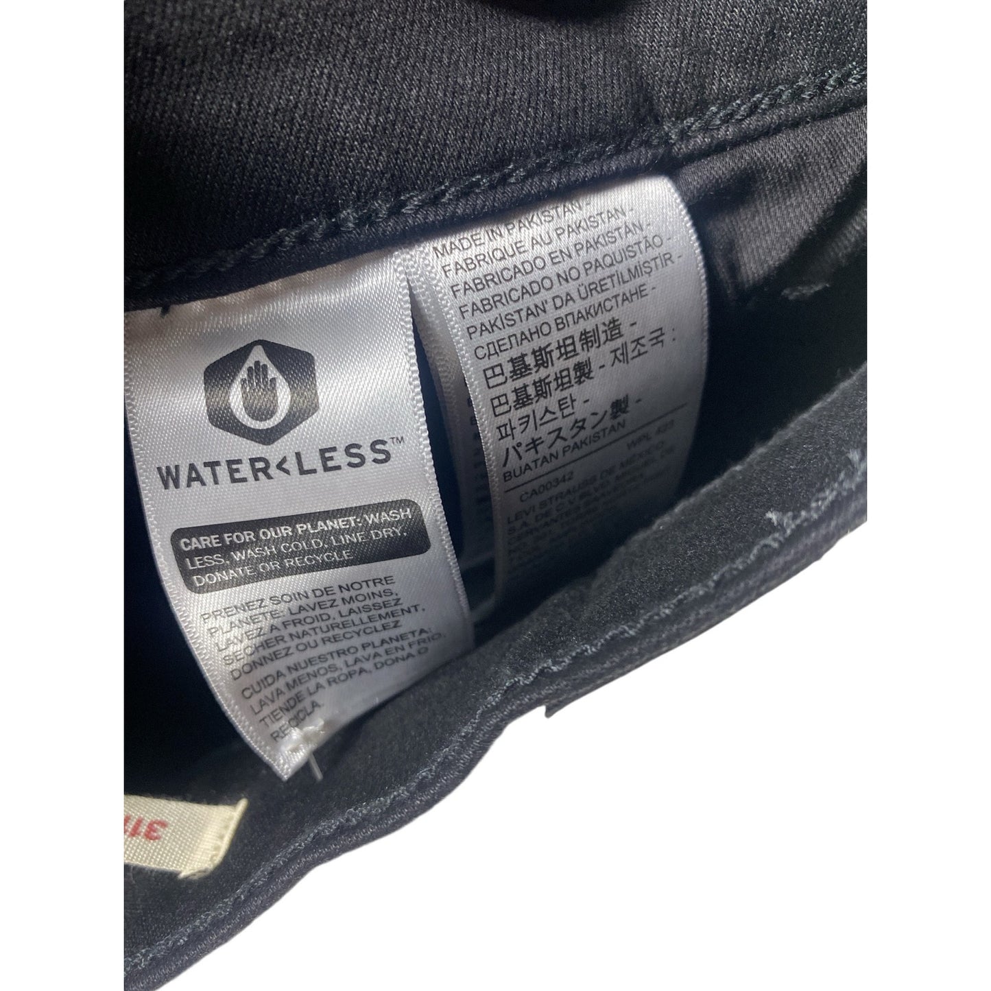 NWT Levi's Women's 311 Skinny Shaping Jeans Mid Rise Black Size 27