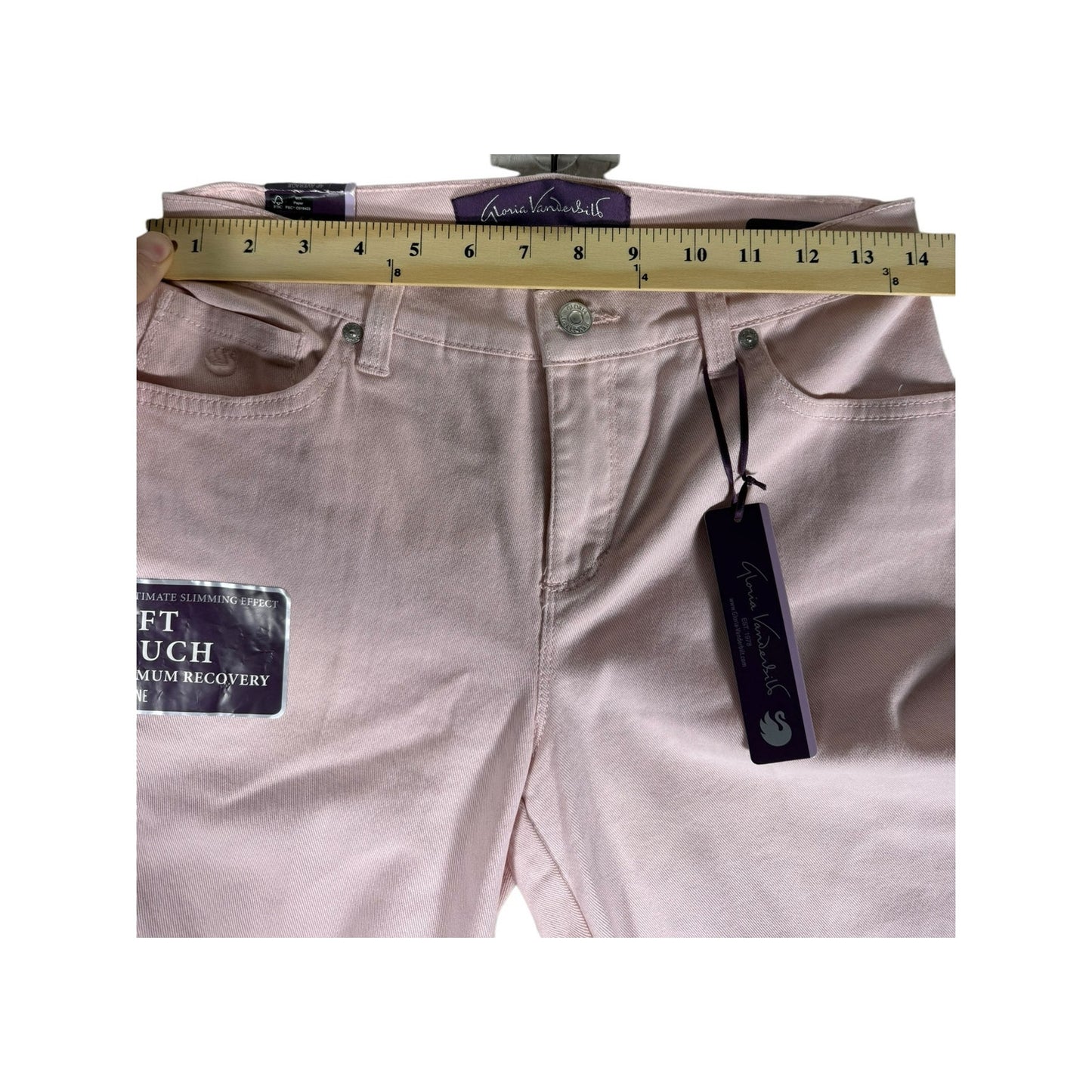 NWT Women's Gloria Vanderbilt Pink Amanda Slimming Jeans Size 4P