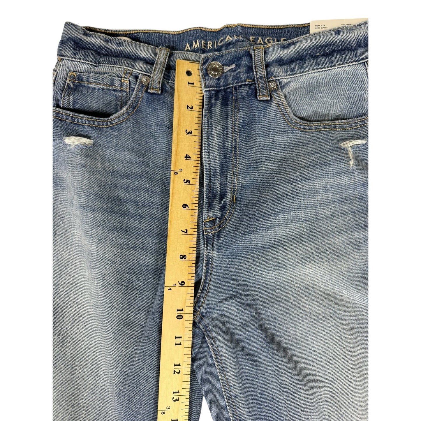 NWT Women's American Eagle Ripped Distressed Ankle Jeans Size 27