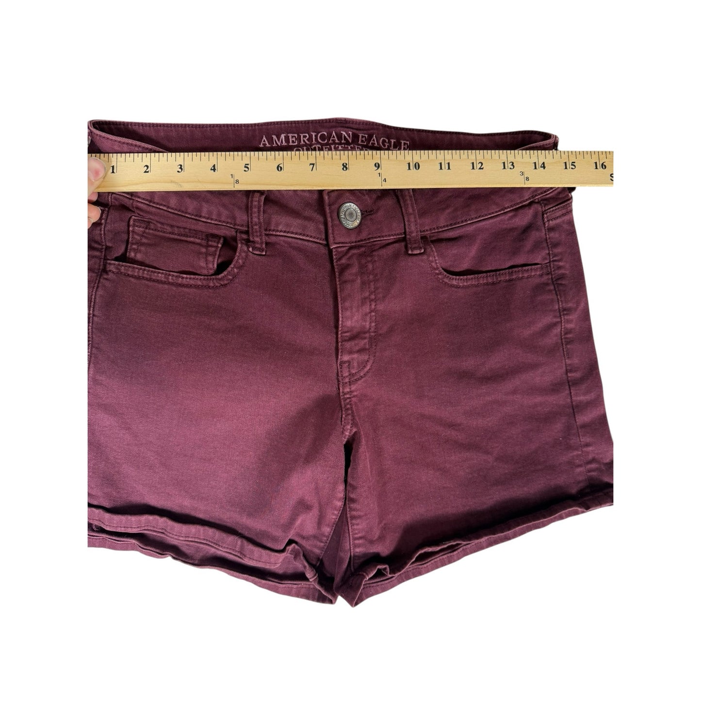 American Eagle Shorts Women Size 8 Midi Maroon