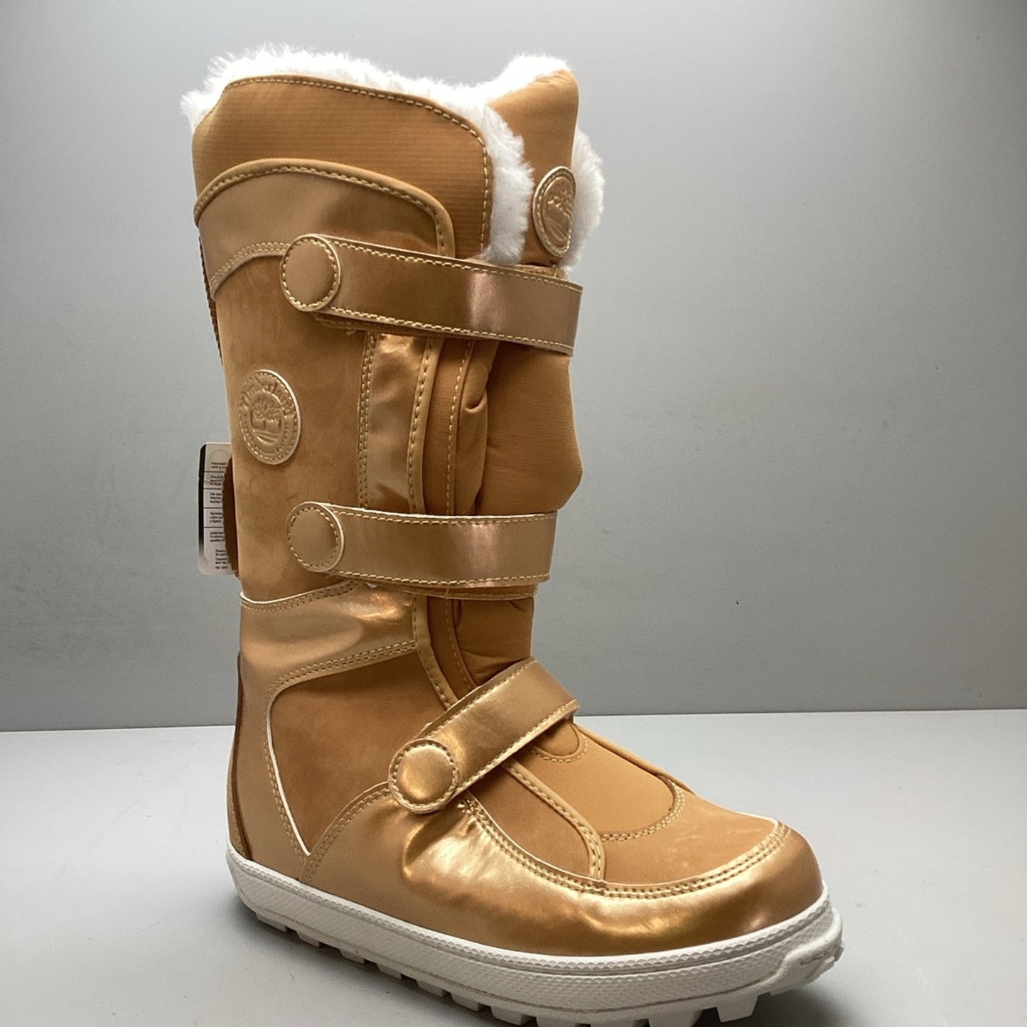 Timberland women’s Mukluk Gold boots size 5.5