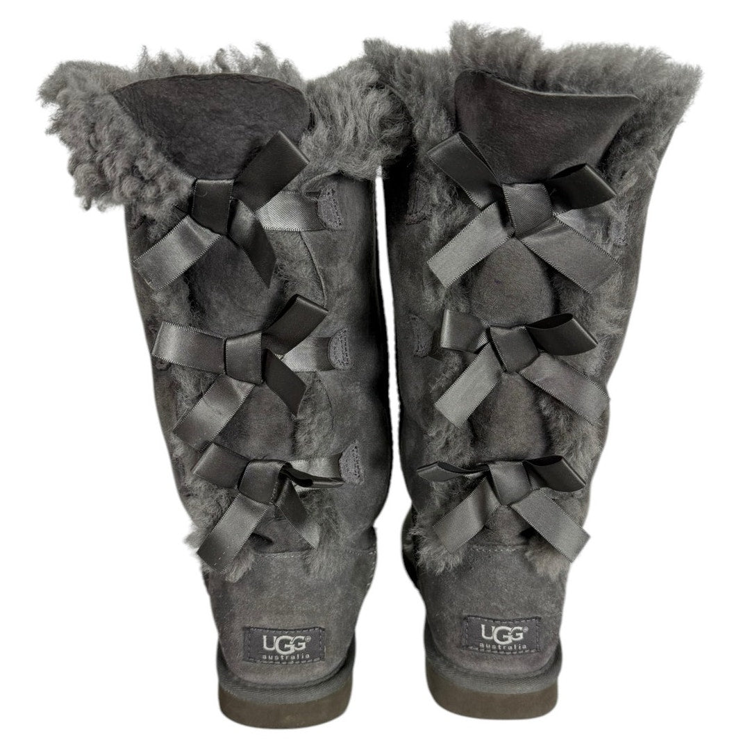 Ugg Bailey Bow Tie Boots  Women's Gray Size 6 Fur lined