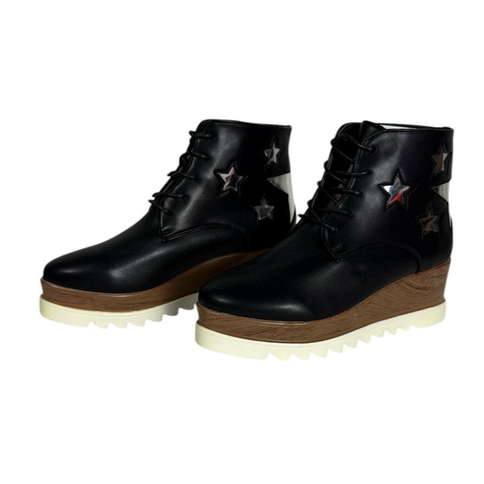 NWOT Qupid Platform Ankle Boots Women's Size 6.5 Black Stars Woodgrain