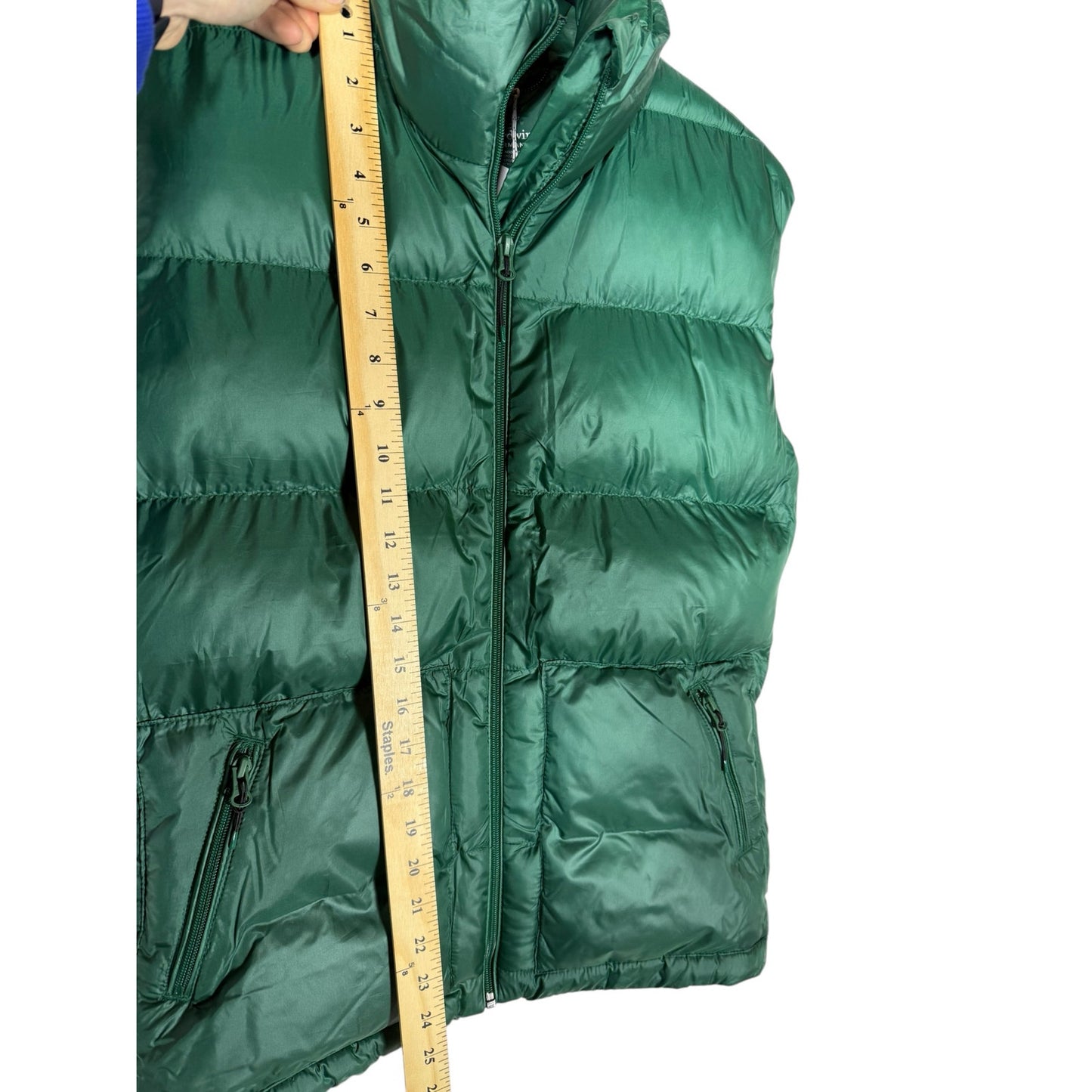 NWT Vineyard Vines Men's Oversized Puffer Vest Green XXS originally $248