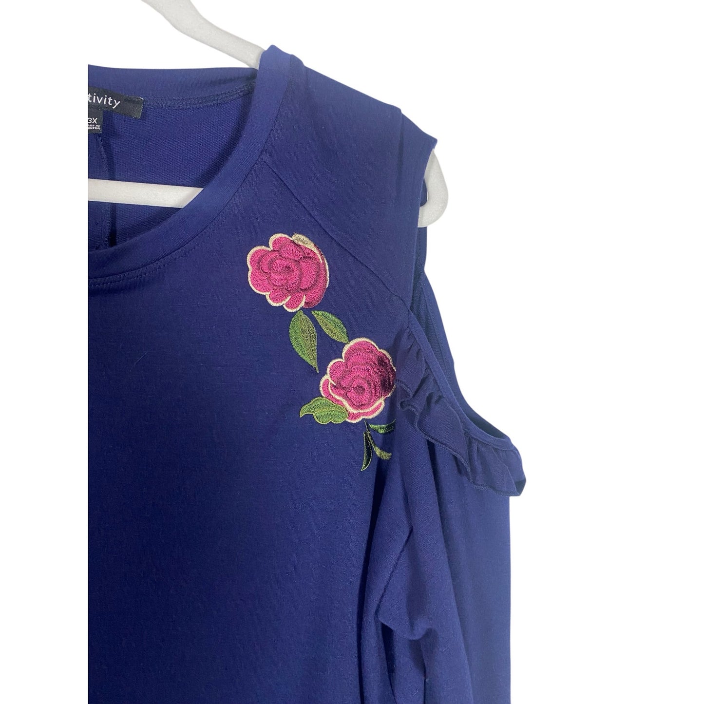 Relativity Top Women's open Shoulder Long Sleeve Blue 3X Roses