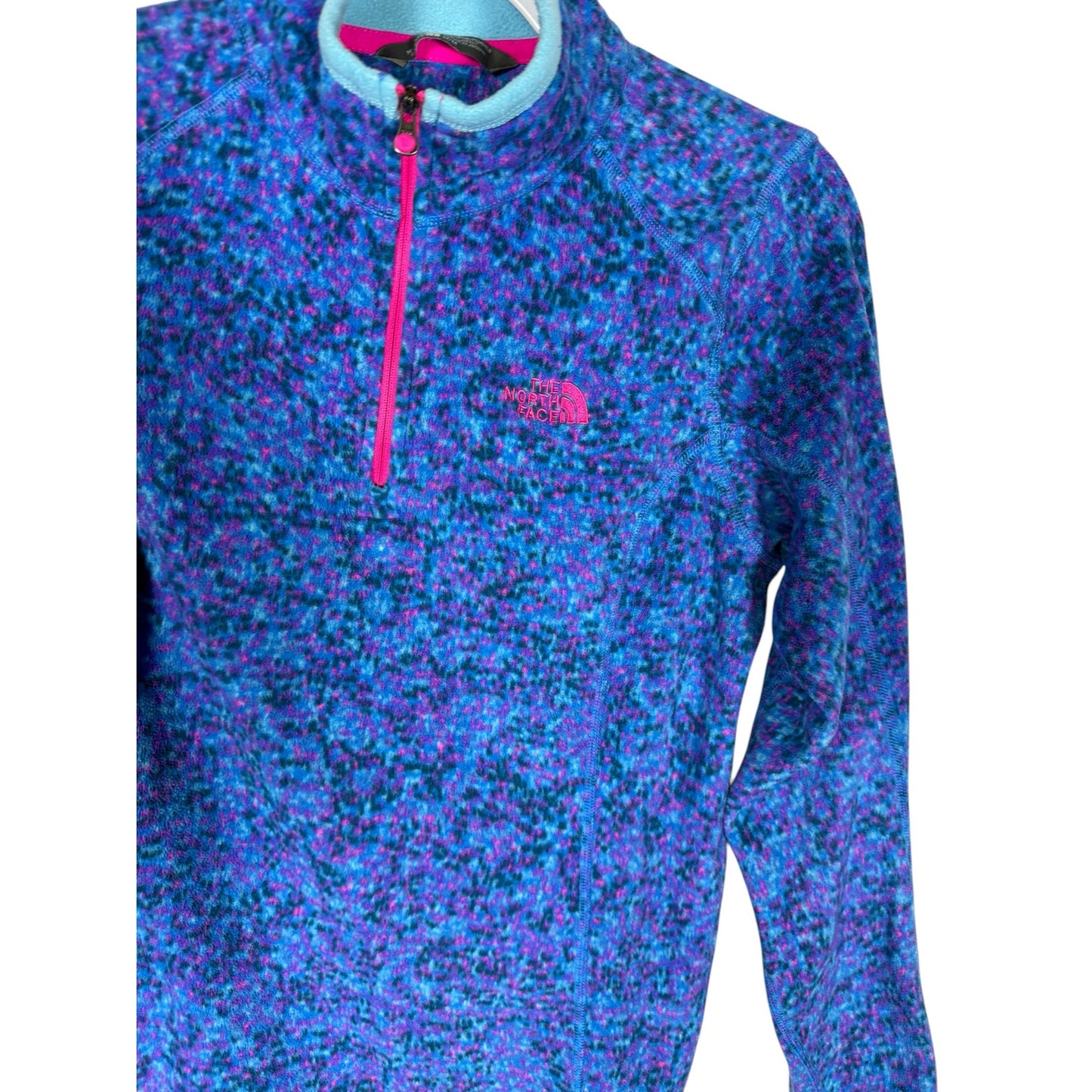 The North Face Activewear Women Pullover Blue quarter Zip Medium Long Sleeve Top